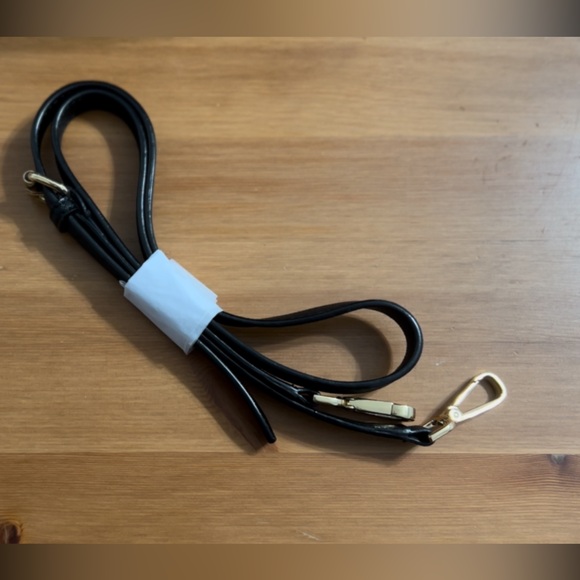 Calvin Klein saffiano leather satchel purse with removable shoulder strap - Picture 13 of 14